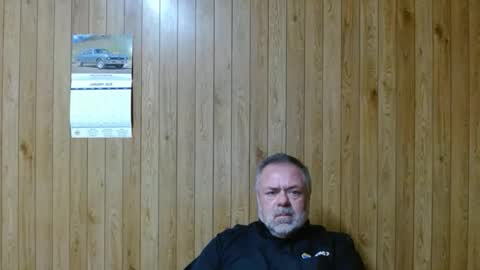 Snapshot of biggdaddi8 chatting on March 2026 09:52:01 PM biggdaddi8 online show from March 2026 09:52:01 PM