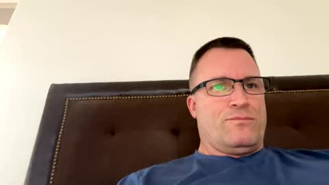 Snapshot of bigger22332233 chatting on February 2025 11:06:01 PM bigger22332233 online show from February 2025 11:06:01 PM