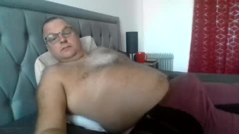 Snapshot of bigguy2014 chatting on September 2025 06:27:02 AM bigguy2014 online show from September 2025 06:27:02 AM