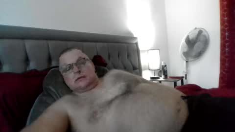 Snapshot of bigguy2014 chatting on November 2025 03:49:01 PM bigguy2014 online show from November 2025 03:49:01 PM