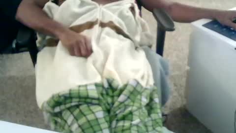 biggyballs900 online show from December 2025 03:35:02 AM