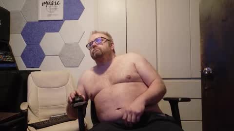 biggydee8989 online show from February 2026 07:54:01 PM