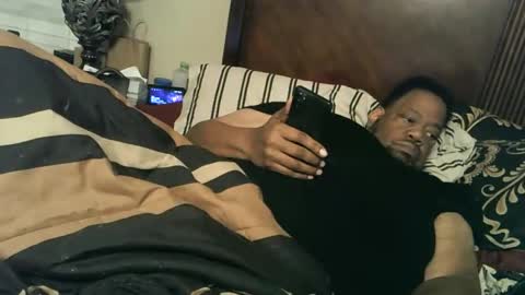 Snapshot of biggyscorpio chatting on November 2025 08:15:01 AM biggyscorpio online show from November 2025 08:15:01 AM