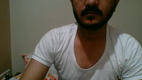 Snapshot of bighandsomesatisfy chatting on January 2025 02:21:02 AM bighandsomesatisfy online show from January 2025 02:21:02 AM