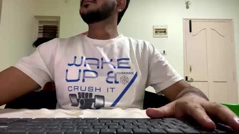 Snapshot of bighandsomesatisfy chatting on January 2025 04:11:01 PM bighandsomesatisfy online show from January 2025 04:11:01 PM