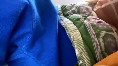 Snapshot of bighandsomesatisfy chatting on January 2025 11:06:01 PM bighandsomesatisfy online show from January 2025 11:06:01 PM