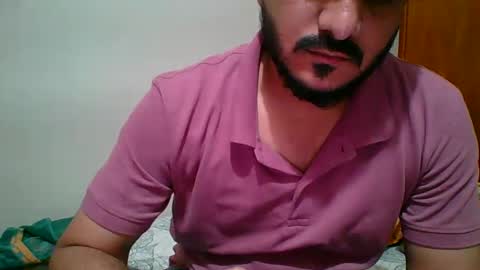 Snapshot of bighandsomesatisfy chatting on March 2025 04:35:02 PM bighandsomesatisfy online show from March 2025 04:35:02 PM