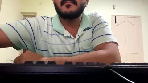 Snapshot of bighandsomesatisfy chatting on March 2025 04:11:01 PM bighandsomesatisfy online show from March 2025 04:11:01 PM