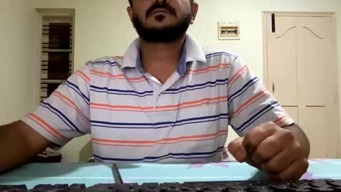 Snapshot of bighandsomesatisfy chatting on March 2025 04:24:02 PM bighandsomesatisfy online show from March 2025 04:24:02 PM