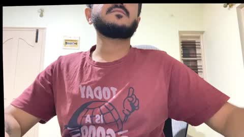 Snapshot of bighandsomesatisfy chatting on September 2025 01:38:01 PM bighandsomesatisfy online show from September 2025 01:38:01 PM