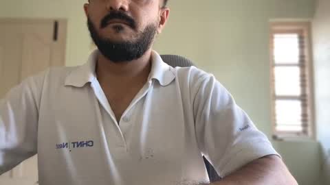 Snapshot of bighandsomesatisfy chatting on October 2025 11:10:01 AM bighandsomesatisfy online show from October 2025 11:10:01 AM