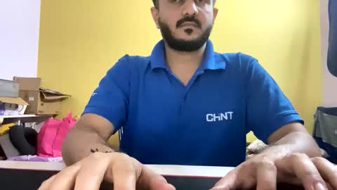 bighandsomesatisfy online show from March 2026 02:54:02 PM