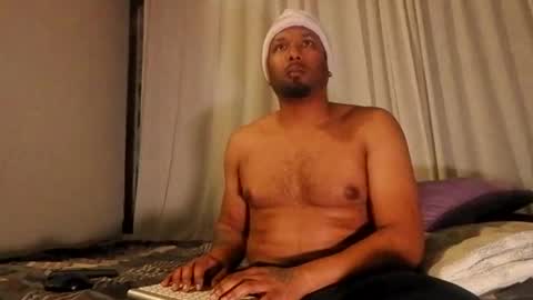 Snapshot of bighardcock989 chatting on December 2024 07:57:01 AM bighardcock989 online show from December 2024 07:57:01 AM