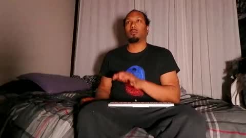 Snapshot of bighardcock989 chatting on January 2025 11:50:01 AM bighardcock989 online show from January 2025 11:50:01 AM