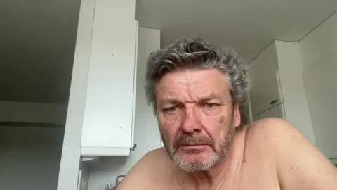 bigheart60 online show from May 2026 11:04:01 AM