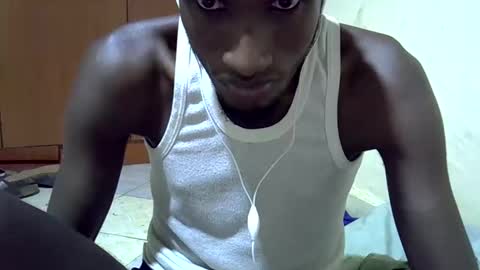 Snapshot of bighorny_dic chatting on December 2025 09:45:02 PM bighorny_dic online show from December 2025 09:45:02 PM