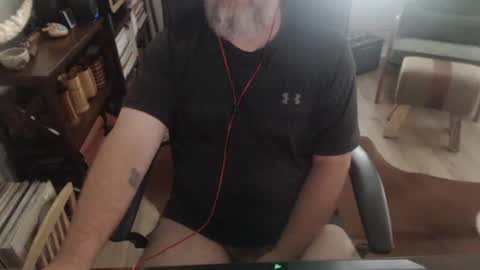 bighugmugg online show from June 2026 09:57:02 PM
