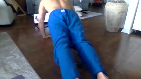 Snapshot of bigjoed233 chatting on January 2026 03:38:01 PM bigjoed233 online show from January 2026 03:38:01 PM