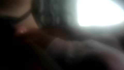 Snapshot of bigloggzz chatting on December 2024 05:23:02 PM bigloggzz online show from December 2024 05:23:02 PM