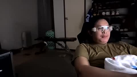 Snapshot of biglongt chatting on November 2025 06:41:01 PM biglongt online show from November 2025 06:41:01 PM