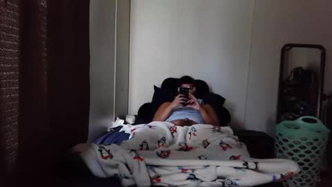 Snapshot of biglongt chatting on November 2025 04:23:01 PM biglongt online show from November 2025 04:23:01 PM