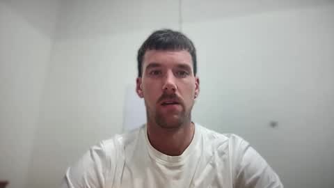 Snapshot of bigmachinejack chatting on November 2025 09:10:01 AM bigmachinejack online show from November 2025 09:10:01 AM