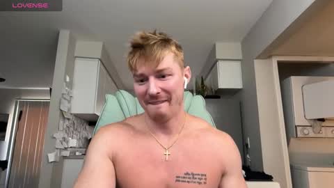 Snapshot of bigmcr1 chatting on October 2025 11:46:02 PM Nick Barker online show from October 2025 11:46:02 PM