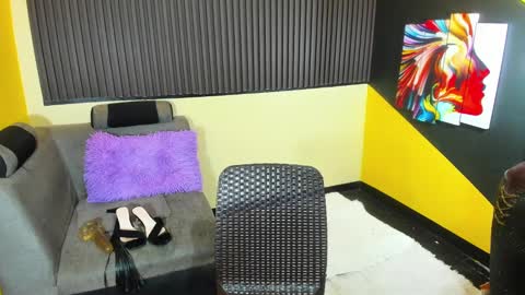 kiaaannaaaa online show from January 2025 03:40:02 AM