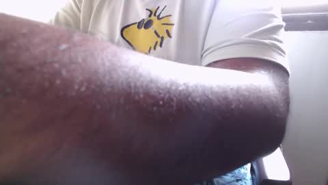 Snapshot of bignaturaldesi chatting on February 2026 09:39:02 AM bignaturaldesi online show from February 2026 09:39:02 AM