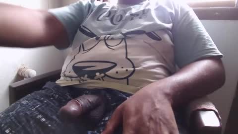 Snapshot of bignaturaldesi chatting on February 2026 10:05:01 AM bignaturaldesi online show from February 2026 10:05:01 AM