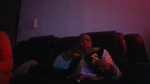 Snapshot of bignhard3000 chatting on December 2025 08:43:01 AM bignhard3000 online show from December 2025 08:43:01 AM