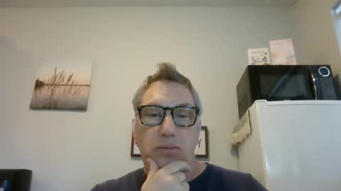 Snapshot of bignhard69_ chatting on December 2024 06:32:02 PM Bignhard696 online show from December 2024 06:32:02 PM