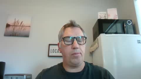 Snapshot of bignhard69_ chatting on December 2024 08:06:02 PM Bignhard696 online show from December 2024 08:06:02 PM