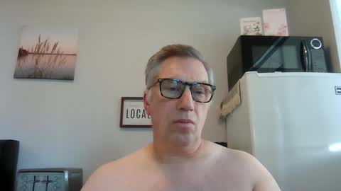 Snapshot of bignhard69_ chatting on December 2024 09:35:01 PM Bignhard696 online show from December 2024 09:35:01 PM