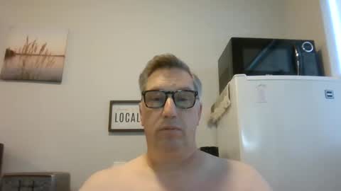 Snapshot of bignhard69_ chatting on January 2025 05:34:02 PM Bignhard696 online show from January 2025 05:34:02 PM
