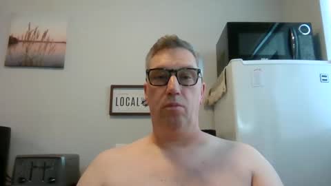Snapshot of bignhard69_ chatting on February 2025 08:25:02 PM Bignhard696 online show from February 2025 08:25:02 PM