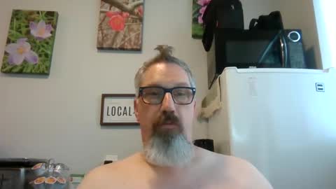 Snapshot of bignhard69_ chatting on October 2025 04:46:01 PM Bignhard696 online show from October 2025 04:46:01 PM