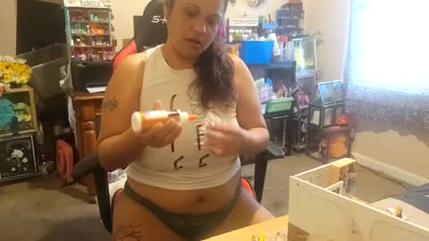 Snapshot of bigolemini chatting on February 2025 02:26:02 PM the Mini mami online show from February 2025 02:26:02 PM