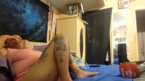 Snapshot of bigolemini chatting on February 2025 09:23:01 PM the Mini mami online show from February 2025 09:23:01 PM