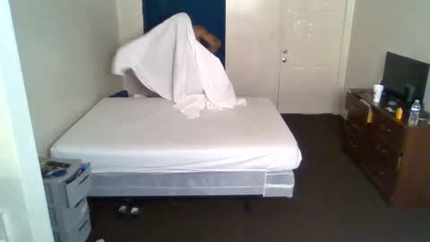 Snapshot of bigpussypump chatting on September 2025 12:22:02 AM bigpussypump online show from September 2025 12:22:02 AM