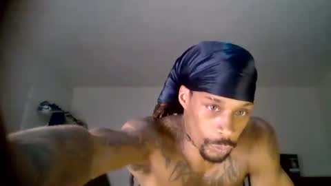 Snapshot of bigpussypump chatting on October 2025 03:14:01 AM bigpussypump online show from October 2025 03:14:01 AM