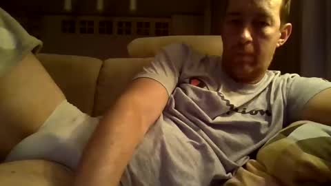 bigragazz21 online show from October 2025 07:54:01 PM