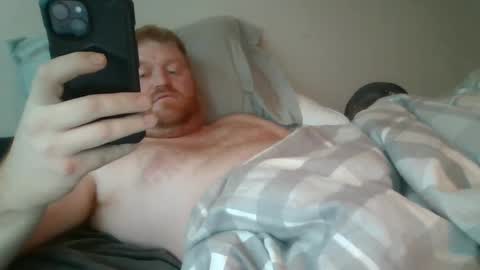 bigred92899 online show from October 2025 12:25:02 PM