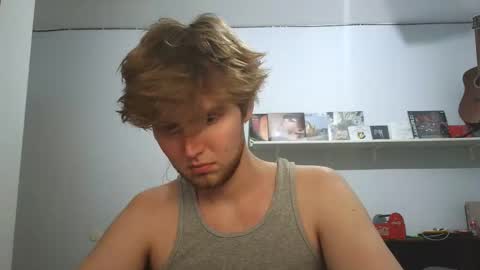 bigskinnyboyshh online show from May 2026 03:34:01 AM