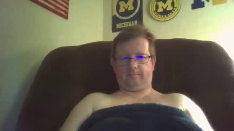 Snapshot of bigtitlover220 chatting on January 2025 12:46:02 AM Jeremy online show from January 2025 12:46:02 AM