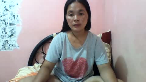 Snapshot of bigtits_24 chatting on June 2026 12:15:02 AM bigtits_24 online show from June 2026 12:15:02 AM