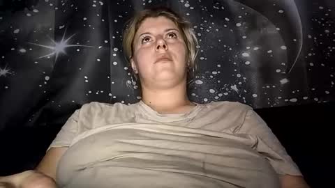 Snapshot of bigtitslala chatting on October 2025 07:24:01 PM bigtitslala online show from October 2025 07:24:01 PM