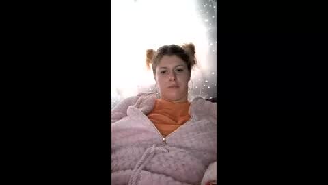 Snapshot of bigtitslala chatting on December 2025 11:30:02 AM bigtitslala online show from December 2025 11:30:02 AM