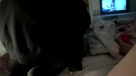 bigwhitecollegebull online show from October 2025 05:19:02 AM