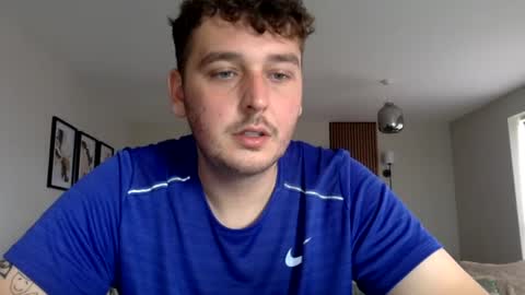 Snapshot of bigzeelee chatting on June 2026 11:00:01 AM BigZEELEE online show from June 2026 11:00:01 AM